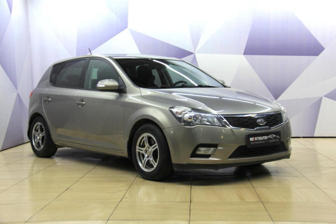 Kia Ceed I Рестайлинг с пробегом 2010 года, цена 743 000 рублей, 214000 км, хэтчбек, Автокод Объявления