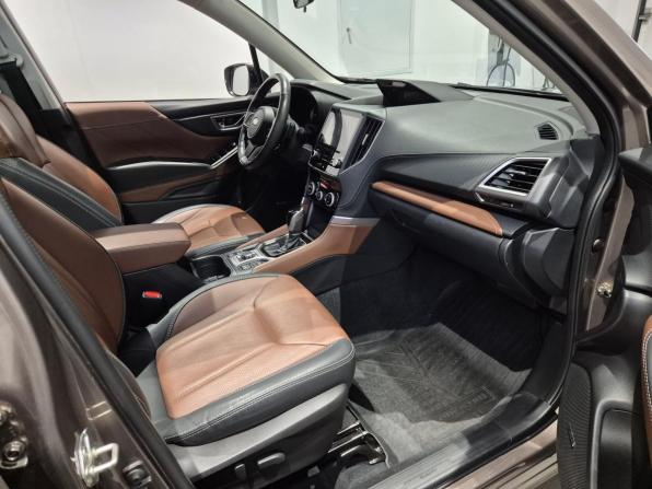 Subaru Forester V Рестайлинг с пробегом 2021 года, цена 3 899 000 рублей, 46171 км, внедорожник, Автокод Объявления