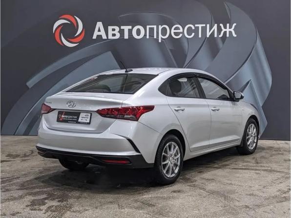 Hyundai Solaris II Рестайлинг с пробегом 2021 года, цена 1 549 000 рублей, 87464 км, седан, Автокод Объявления