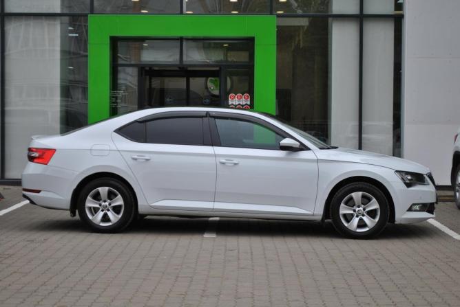 Skoda Superb III с пробегом 2019 года, цена 1 849 000 рублей, 61454 км, лифтбек, Автокод Объявления