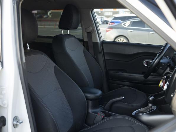 Kia Soul II Рестайлинг с пробегом 2019 года, цена 1 730 000 рублей, 69135 км, хэтчбек, Автокод Объявления