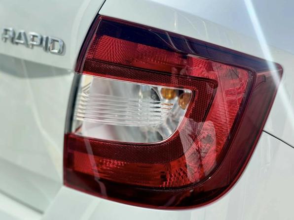 Skoda Rapid I Рестайлинг с пробегом 2019 года, цена 1 290 000 рублей, 82953 км, лифтбек, Автокод Объявления