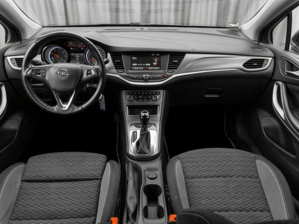 Opel Astra K Рестайлинг с пробегом 2021 года, цена 1 350 000 рублей, 213042 км, универсал, Автокод Объявления
