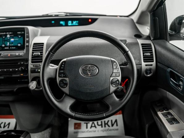 Toyota Prius II Рестайлинг (XW20) с пробегом 2008 года, цена 725 000 рублей, 254878 км, лифтбек, Автокод Объявления