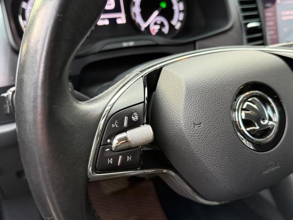 Skoda Kodiaq I с пробегом 2021 года, цена 2 649 000 рублей, 126000 км, внедорожник, Автокод Объявления