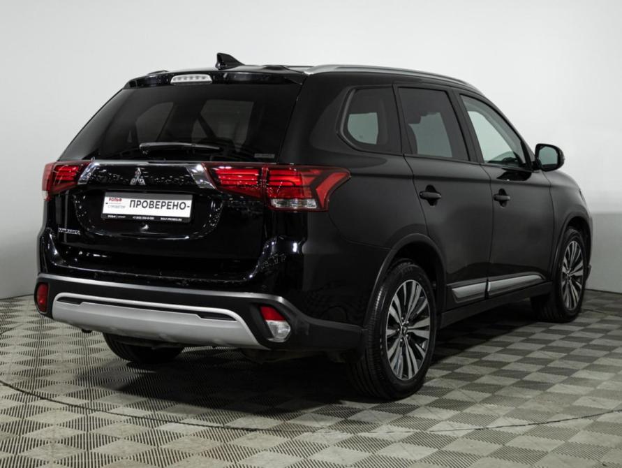 Mitsubishi Outlander III Рестайлинг 3 Санкт-Петербург  - изображение 5