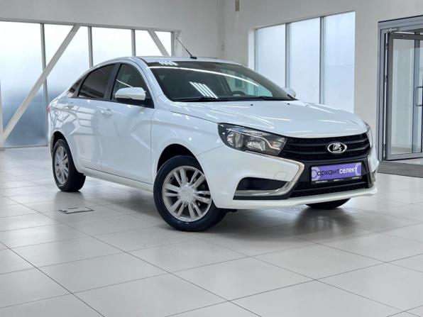 Lada (ВАЗ) Vesta I с пробегом 2017 года, цена 865 000 рублей, 95766 км, седан, Автокод Объявления