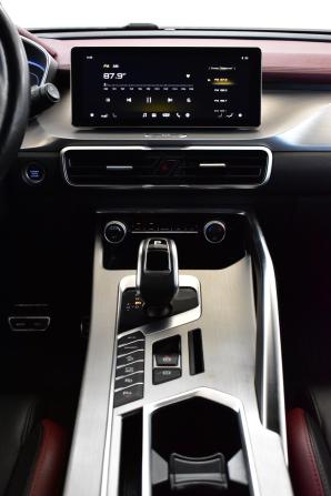 Geely Coolray I с пробегом 2022 года, цена 1 350 000 рублей, 186238 км, внедорожник, Автокод Объявления