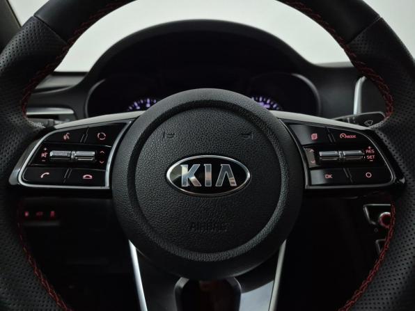 Kia Optima IV Рестайлинг с пробегом 2018 года, цена 2 200 000 рублей, 139225 км, седан, Автокод Объявления