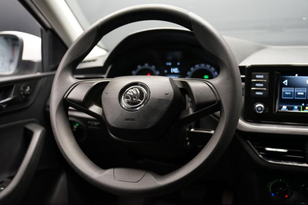 Skoda Rapid I Рестайлинг Крым  - изображение 13