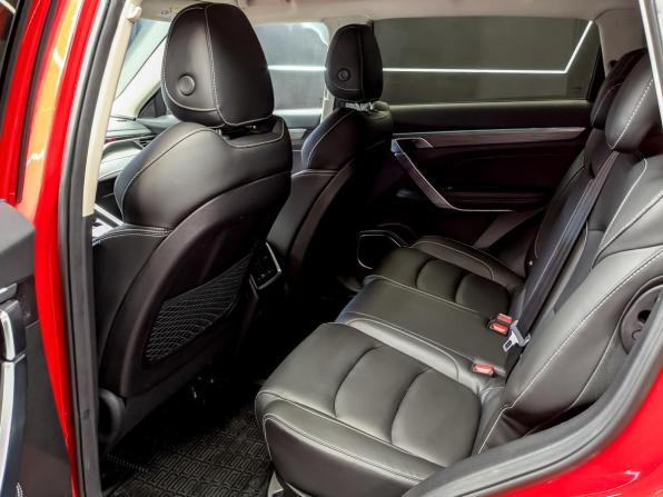 Geely Atlas Pro с пробегом 2021 года, цена 1 880 000 рублей, 57590 км, внедорожник, Автокод Объявления
