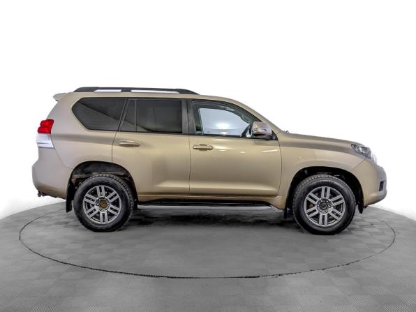 Toyota Land Cruiser Prado 150 Series с пробегом 2012 года, цена 2 700 000 рублей, 283219 км, внедорожник, Автокод Объявления