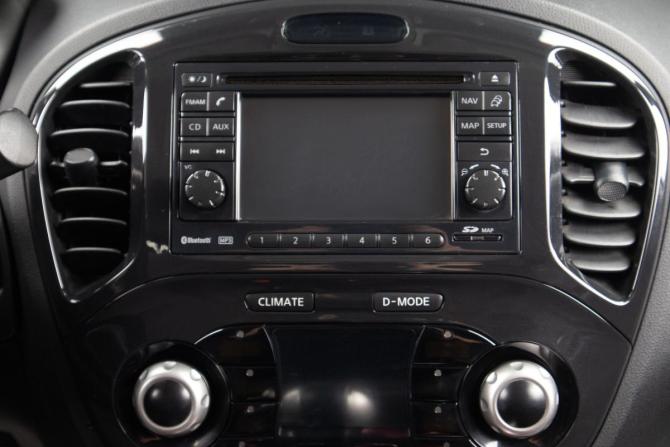 Nissan Juke I с пробегом 2012 года, цена 1 199 000 рублей, 171435 км, внедорожник, Автокод Объявления