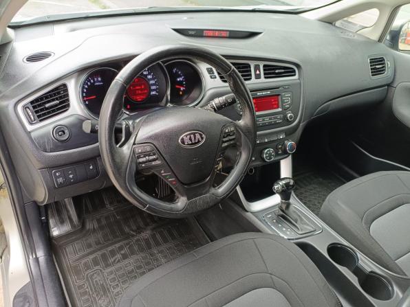 Kia Ceed II с пробегом 2015 года, цена 1 059 000 рублей, 119673 км, универсал, Автокод Объявления