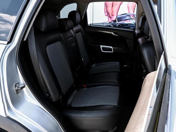 Opel Antara I Рестайлинг с пробегом 2012 года, цена 934 000 рублей, 241148 км, внедорожник, Автокод Объявления