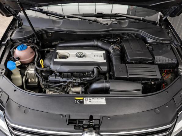 Volkswagen Passat B7 с пробегом 2013 года, цена 1 167 000 рублей, 177875 км, седан, Автокод Объявления