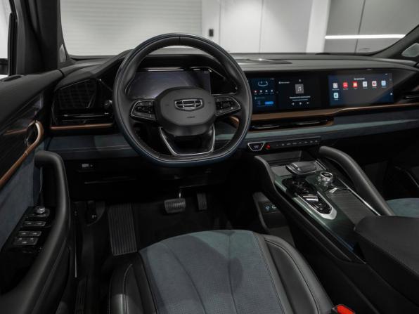 Geely Monjaro I с пробегом 2023 года, цена 3 390 000 рублей, 36730 км, внедорожник, Автокод Объявления