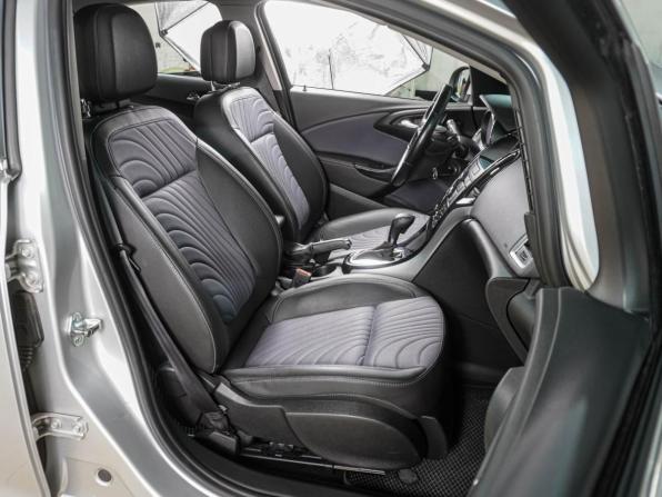 Opel Astra J Рестайлинг с пробегом 2014 года, цена 957 000 рублей, 173112 км, хэтчбек, Автокод Объявления