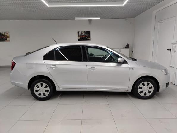 Skoda Rapid I Рестайлинг с пробегом 2018 года, цена 1 266 000 рублей, 98151 км, лифтбек, Автокод Объявления