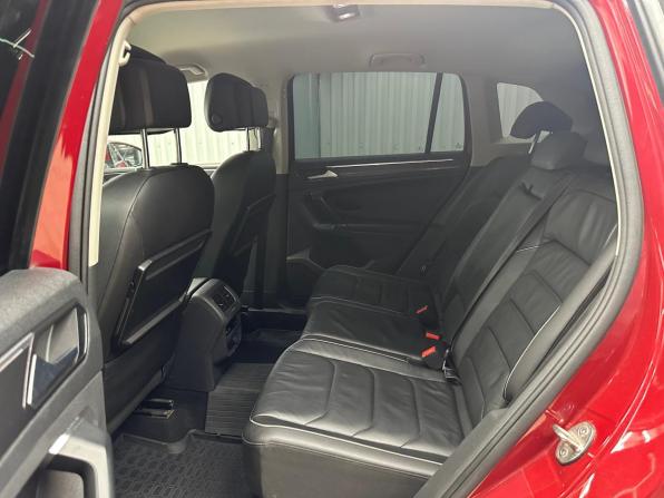 Volkswagen Tiguan II с пробегом 2017 года, цена 2 253 000 рублей, 196666 км, внедорожник, Автокод Объявления