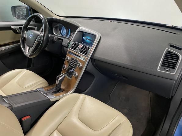Volvo XC60 I Рестайлинг с пробегом 2015 года, цена 1 810 000 рублей, 197542 км, внедорожник, Автокод Объявления