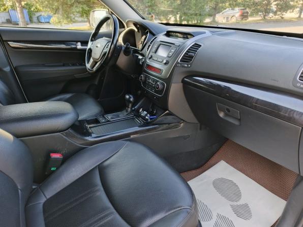 Kia Sorento II Рестайлинг с пробегом 2018 года, цена 2 110 000 рублей, 114549 км, внедорожник, Автокод Объявления