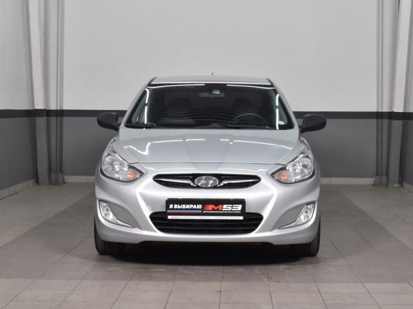 Hyundai Solaris I с пробегом 2012 года, цена 845 999 рублей, 142456 км, седан, Автокод Объявления