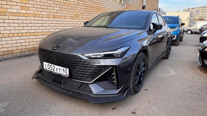 Changan UNI-V I с пробегом 2024 года, цена 2 290 000 рублей, 55324 км, лифтбек, Автокод Объявления
