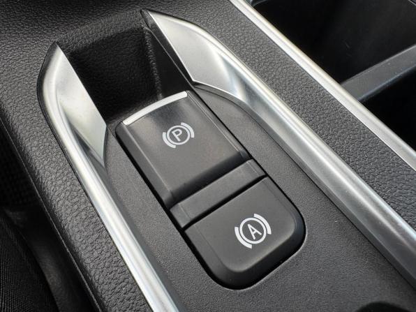 Haval M6 II с пробегом 2023 года, цена 1 715 000 рублей, 59999 км, внедорожник, Автокод Объявления