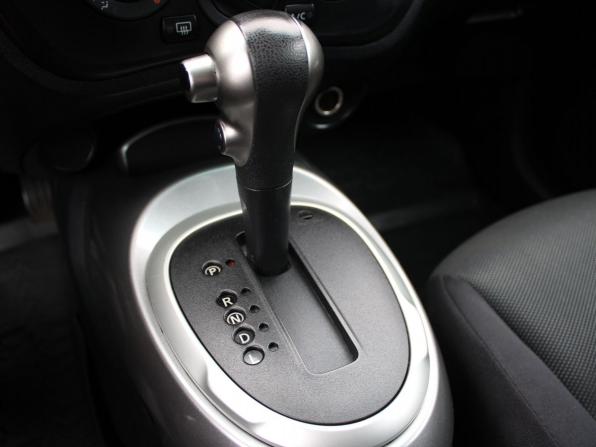 Nissan Juke I с пробегом 2013 года, цена 1 089 000 рублей, 139278 км, внедорожник, Автокод Объявления