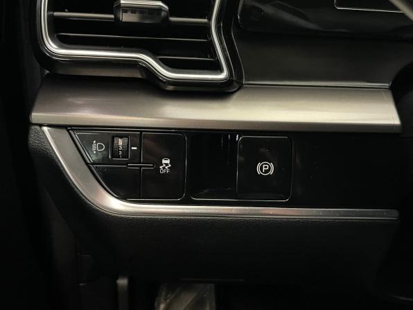 Kia Sportage V с пробегом 2024 года, цена 3 400 000 рублей, 29810 км, внедорожник, Автокод Объявления