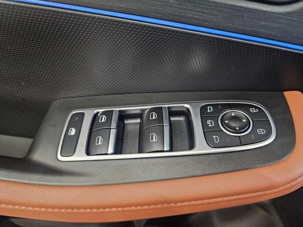 Omoda C5 I с пробегом 2023 года, цена 1 595 000 рублей, 115000 км, внедорожник, Автокод Объявления