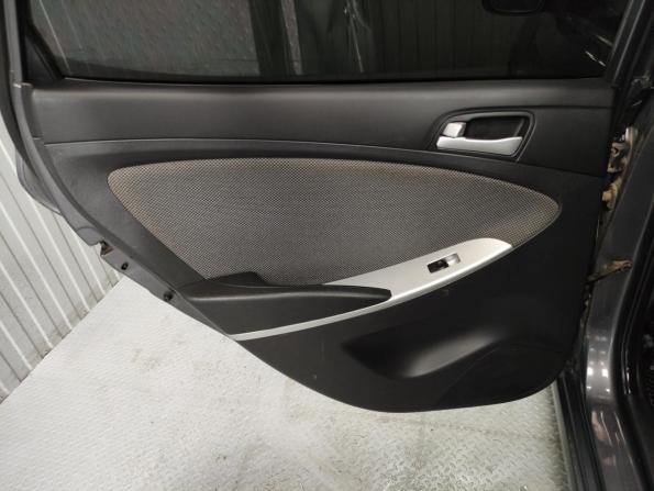 Hyundai Solaris I с пробегом 2012 года, цена 670 000 рублей, 180000 км, хэтчбек, Автокод Объявления