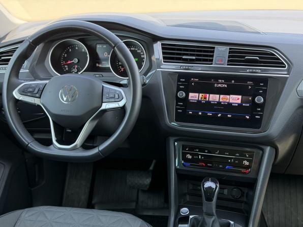 Volkswagen Tiguan II Рестайлинг с пробегом 2021 года, цена 3 700 000 рублей, 37114 км, внедорожник, Автокод Объявления
