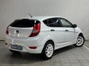 Hyundai Solaris I Санкт-Петербург  - изображение 18