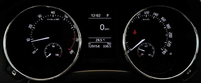 Skoda Yeti I Рестайлинг с пробегом 2014 года, цена 1 230 000 рублей, 129154 км, внедорожник, Автокод Объявления