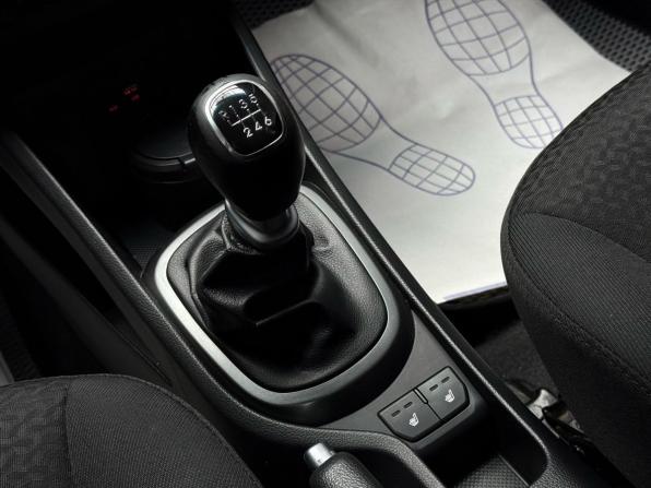 Kia Rio III Рестайлинг с пробегом 2016 года, цена 1 029 000 рублей, 150768 км, хэтчбек, Автокод Объявления