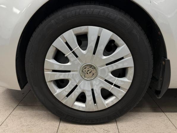 Kia Rio III Рестайлинг с пробегом 2015 года, цена 828 000 рублей, 130368 км, седан, Автокод Объявления