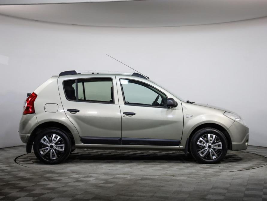Renault Sandero I Санкт-Петербург  - изображение 4