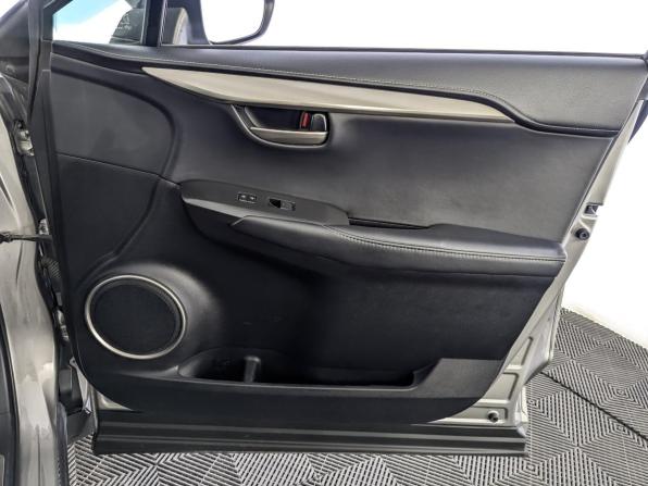Lexus NX I с пробегом 2016 года, цена 2 515 000 рублей, 177339 км, внедорожник, Автокод Объявления