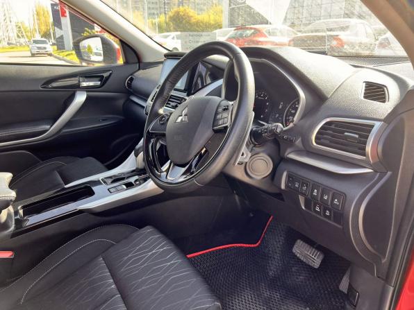 Mitsubishi Eclipse Cross I с пробегом 2018 года, цена 1 450 000 рублей, 143000 км, внедорожник, Автокод Объявления