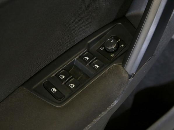Volkswagen Tiguan II с пробегом 2020 года, цена 2 495 000 рублей, 74000 км, внедорожник, Автокод Объявления