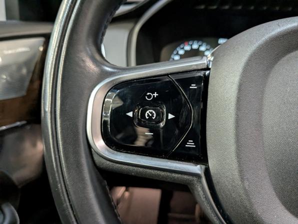 Volvo XC90 II с пробегом 2015 года, цена 3 650 000 рублей, 130000 км, внедорожник, Автокод Объявления