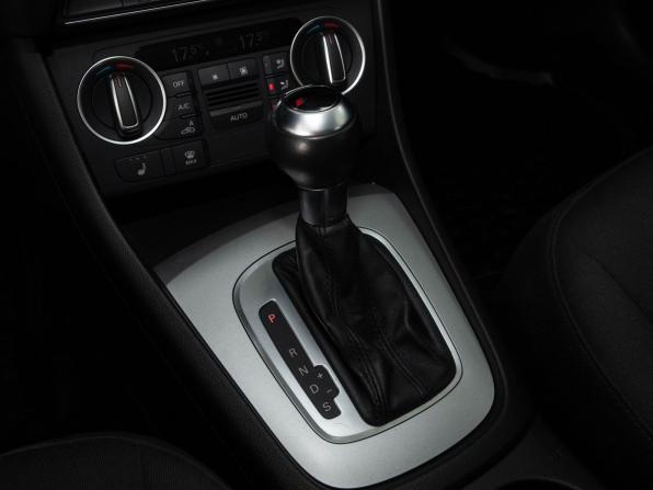 Audi Q3 I (8U) Рестайлинг с пробегом 2015 года, цена 2 348 000 рублей, 63094 км, внедорожник, Автокод Объявления