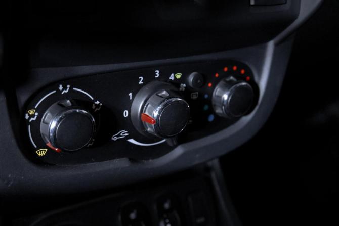 Renault Duster I Рестайлинг с пробегом 2016 года, цена 1 100 000 рублей, 109744 км, внедорожник, Автокод Объявления