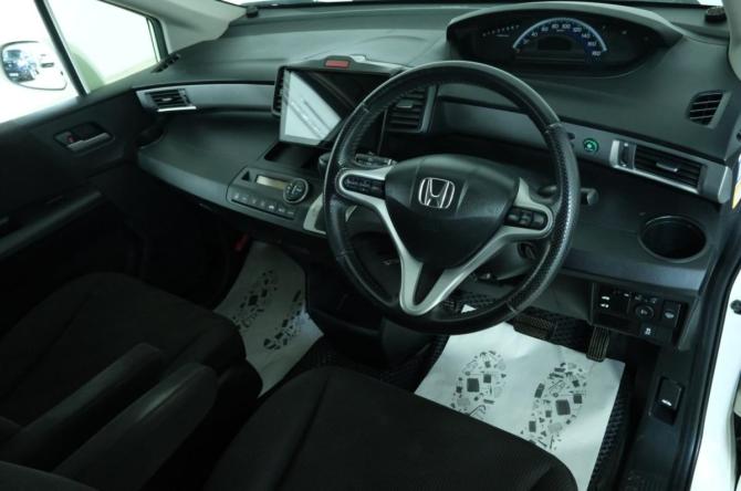 Honda Freed I Рестайлинг с пробегом 2012 года, цена 1 179 000 рублей, 162000 км, компактвэн, Автокод Объявления