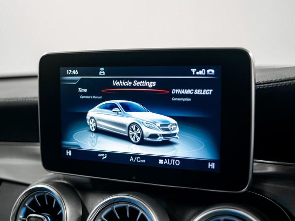 Mercedes-Benz C-Класс IV (W205) с пробегом 2017 года, цена 2 425 000 рублей, 57276 км, купе, Автокод Объявления