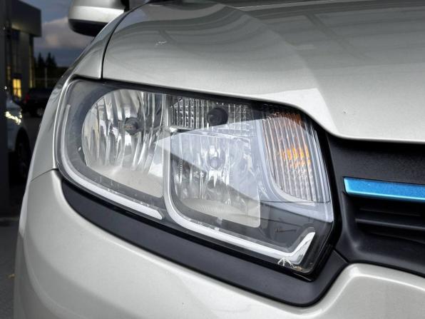 Renault Sandero II с пробегом 2015 года, цена 750 000 рублей, 89426 км, хэтчбек, Автокод Объявления
