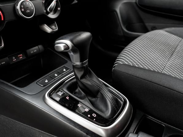 Kia Rio IV с пробегом 2017 года, цена 1 320 000 рублей, 165745 км, седан, Автокод Объявления