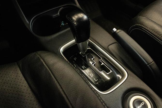 Mitsubishi Outlander III с пробегом 2012 года, цена 1 350 000 рублей, 193256 км, внедорожник, Автокод Объявления